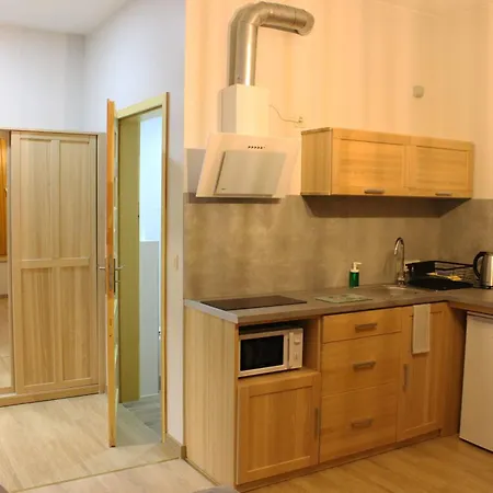 Pod Niedzwiedziem Centrum Ii *