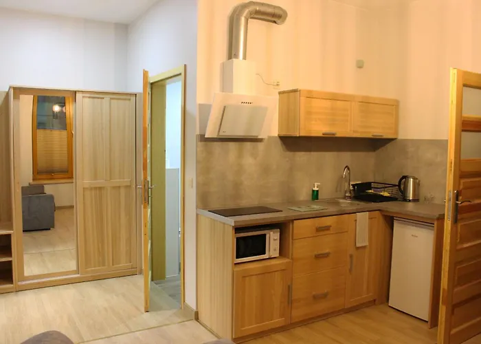 Pod Niedzwiedziem Centrum Ii *