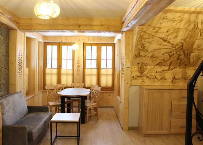 Pod Niedzwiedziem Centrum Ii アパート *