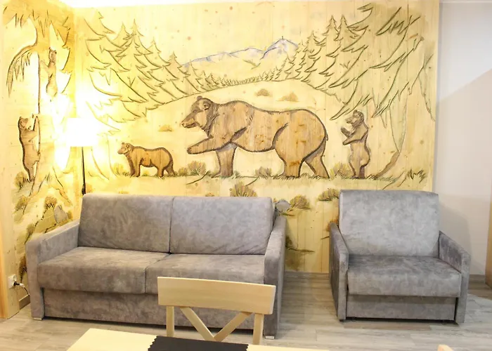 Pod Niedzwiedziem Centrum Ii ザコパネ