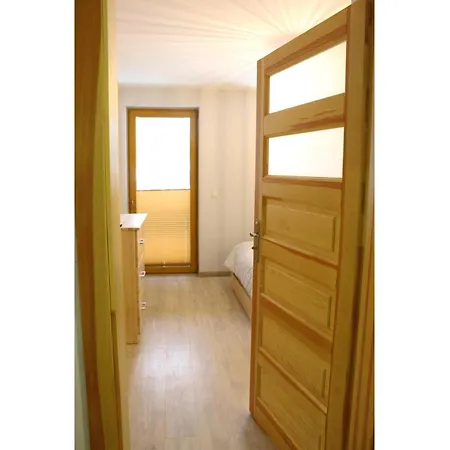 Pod Niedzwiedziem Centrum Ii *