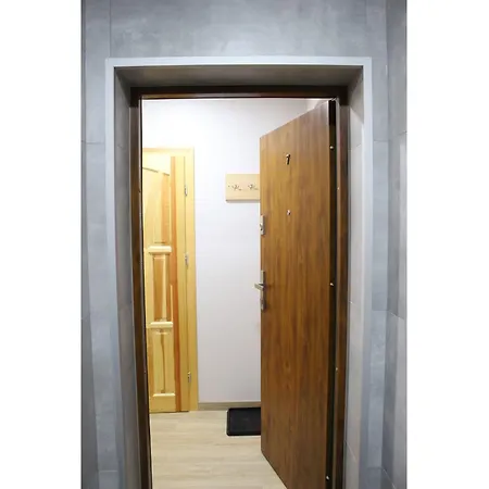 Pod Niedzwiedziem Centrum Ii Apartment *