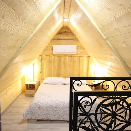 Pod Niedzwiedziem Centrum Ii *